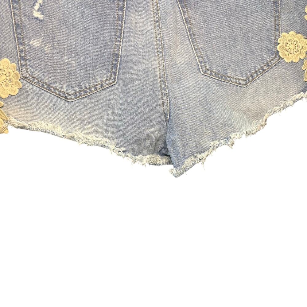 Refuge Lace Up Tie Front Cut Off Distressed Blue Jean Short Shorts sz 8 - Picture 13 of 13